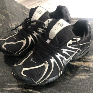 Nike Air Max Torch SL Black Silver Athletic Mens Running Shoes Size 10.5